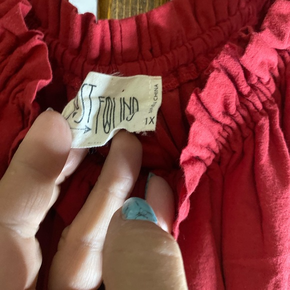 Just Found short womens dress - Picture 3 of 9